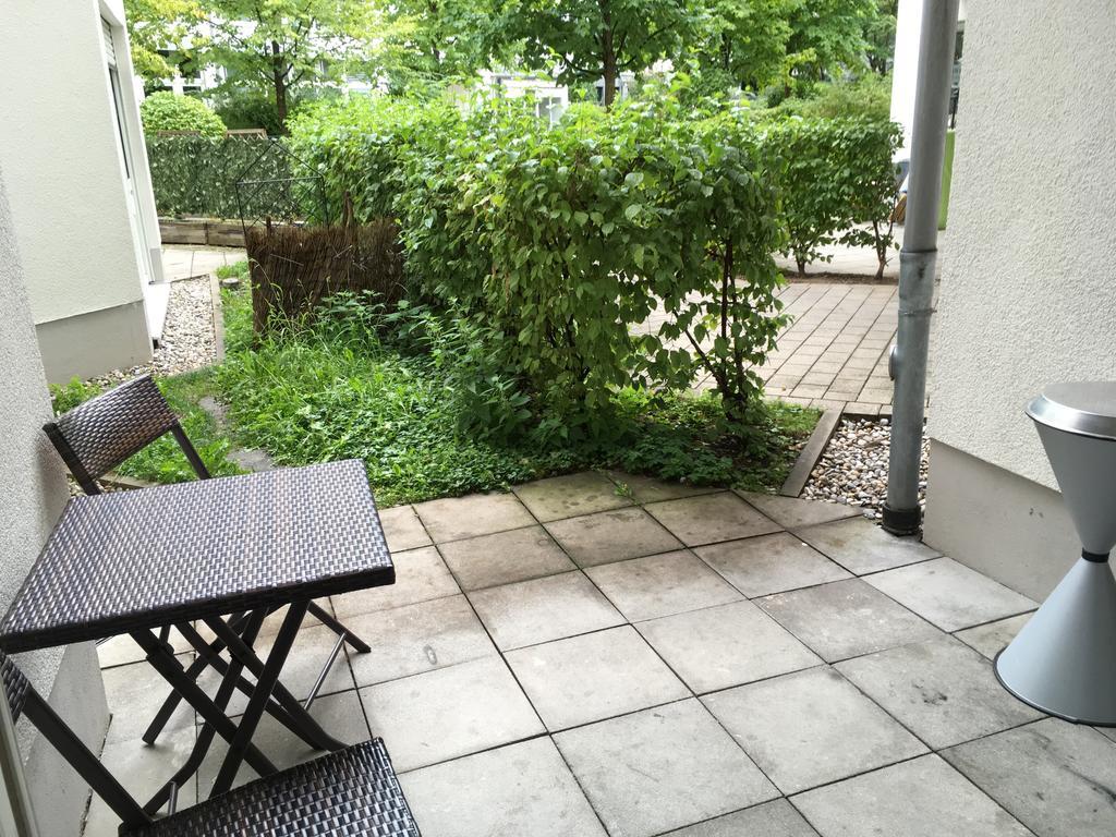 Kn Kahtan Boarding House Munique Exterior foto