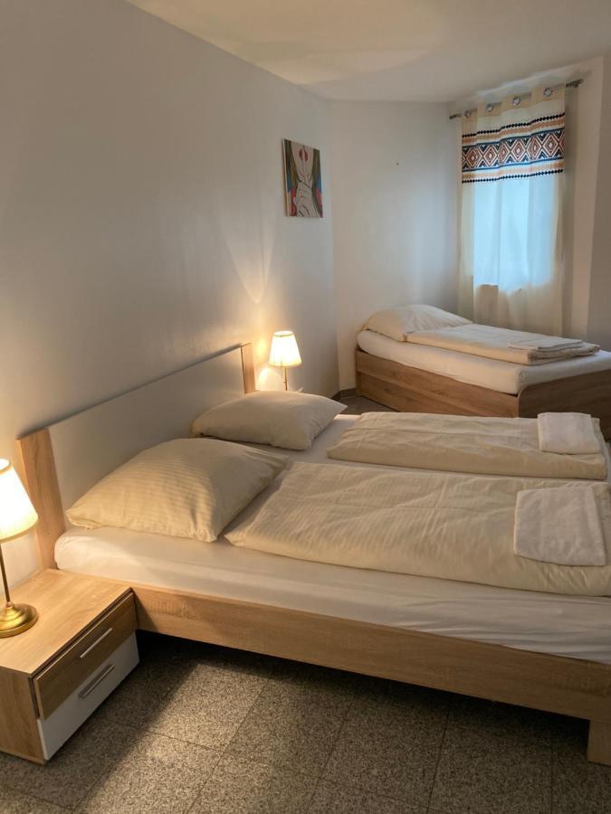 Kn Kahtan Boarding House Munique Exterior foto
