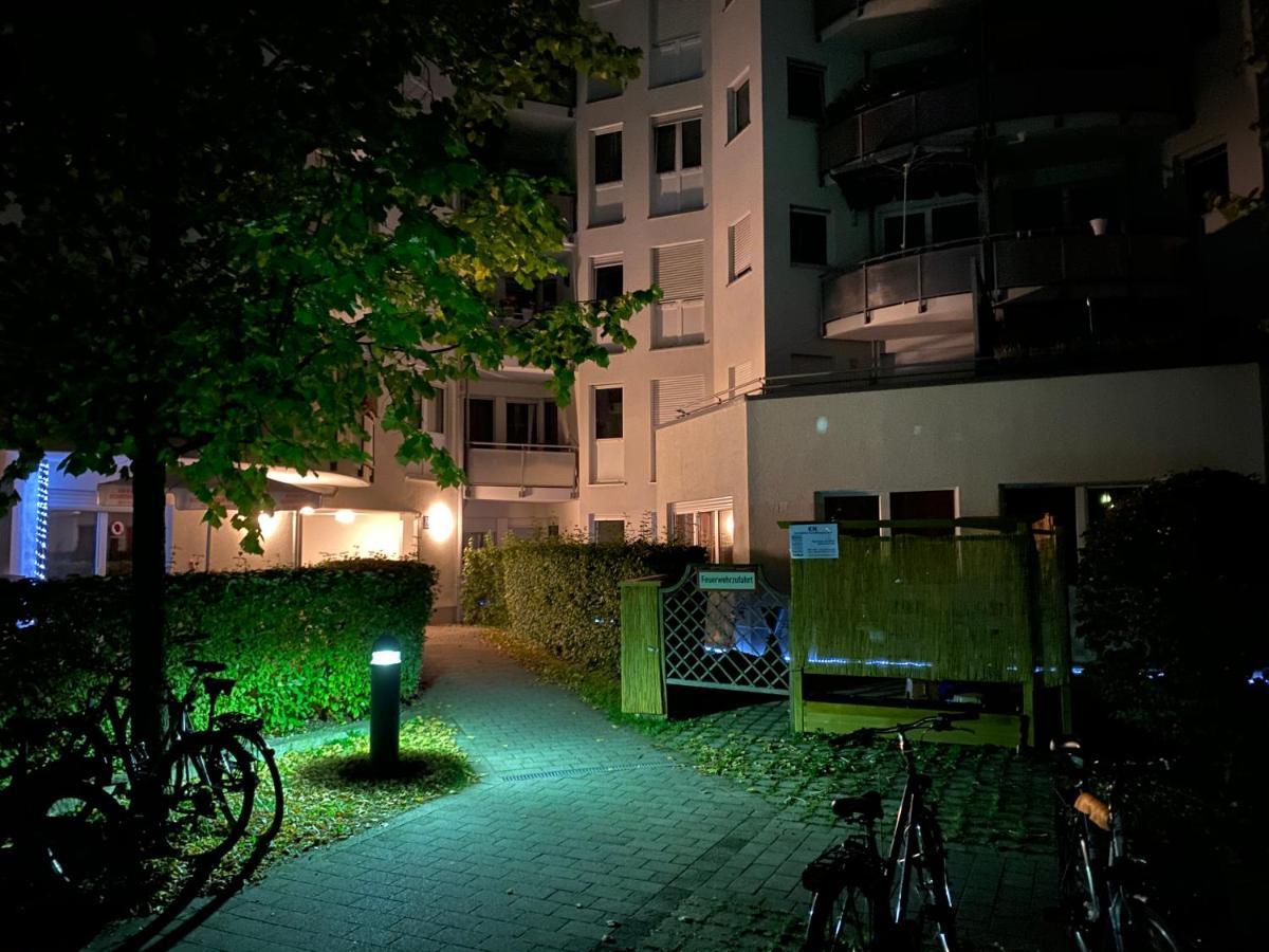 Kn Kahtan Boarding House Munique Exterior foto